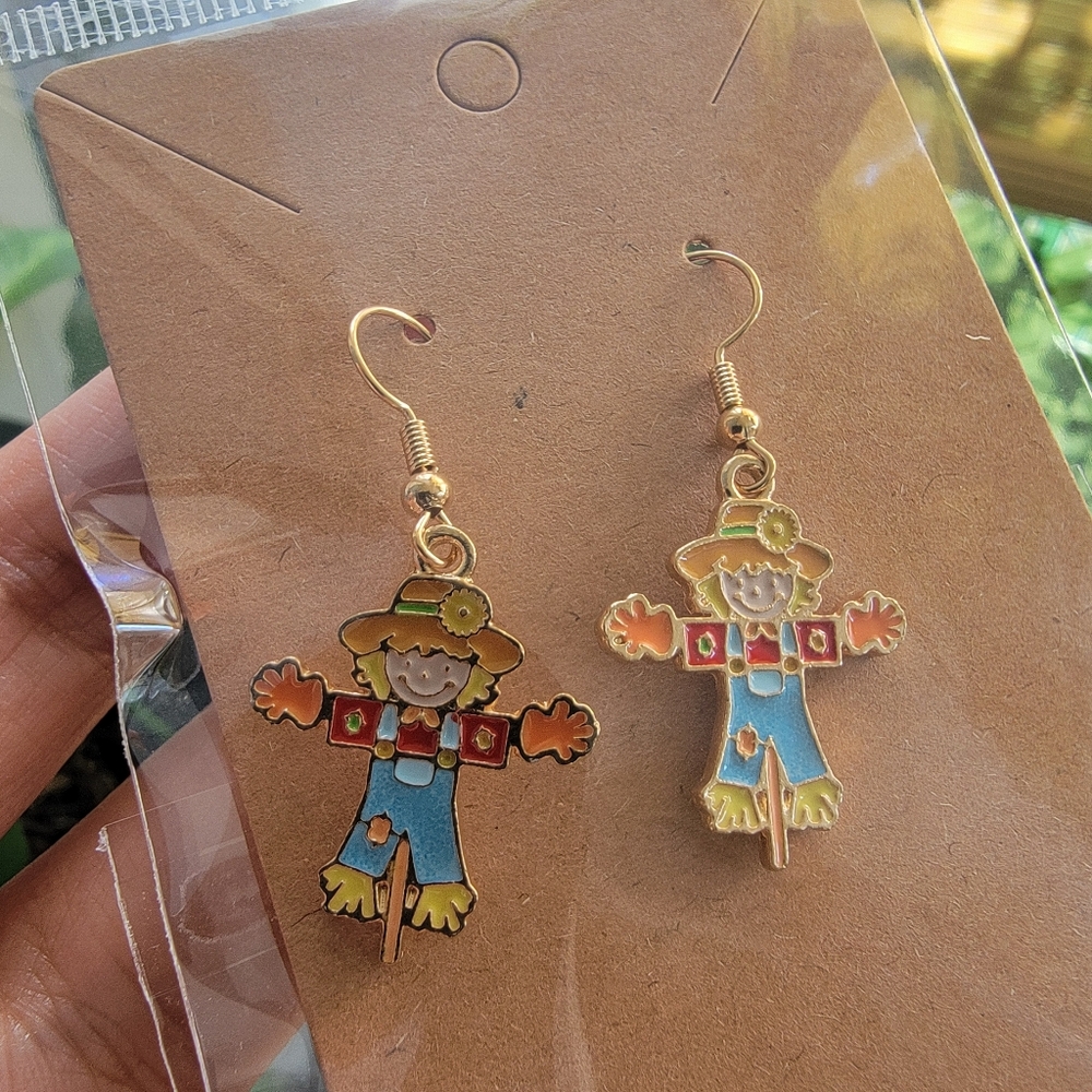🍁8 Final!! Scarecrow Dangle Earrings